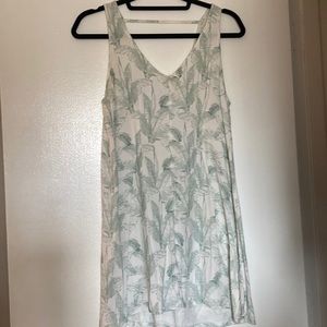 Casual white and green RVCA summer dress Size medium